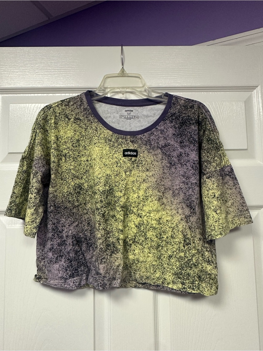 adidas Women’s Yellow & Purple Speckled Cropped Tee